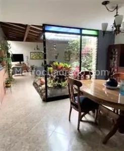 Casa de 4 alcobas en venta en Alameda, Medellín, 210 m² · foto 7 de 20