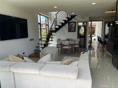 Casa de 4 alcobas en venta en Llano Grande, Rionegro, 268 m² · foto 7 de 20