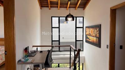 Casa de 4 alcobas en venta en Llano Grande, Rionegro, 268 m² · foto 9 de 20