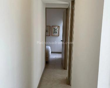 Apartamento de 3 alcobas en venta en Las Lomitas, Sabaneta, 63 m² · foto 13 de 20