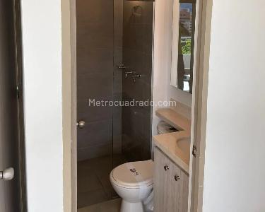 Apartamento de 3 alcobas en venta en Las Lomitas, Sabaneta, 63 m² · foto 20 de 20
