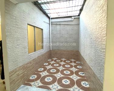 Apartamento de 5 alcobas en venta en Estadio, Medellín, 185 m² · foto 8 de 10
