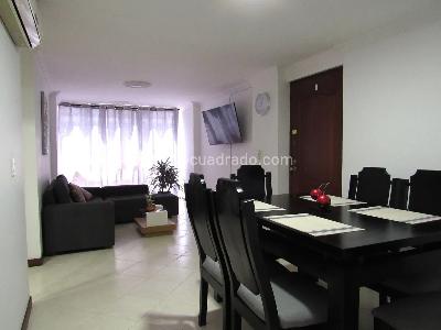 Apartamento de 3 alcobas en arriendo en Los Balsos, Medellín, 72 m² · foto 2 de 20