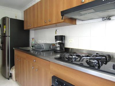 Apartamento de 3 alcobas en arriendo en Los Balsos, Medellín, 72 m² · foto 5 de 20