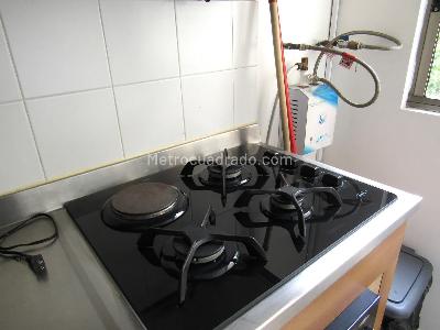 Apartamento de 3 alcobas en arriendo en Los Balsos, Medellín, 72 m² · foto 10 de 20