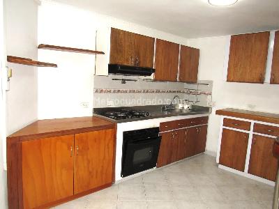 Apartamento de 4 alcobas en venta en Laureles, Medellín, 110 m² · foto 11 de 20