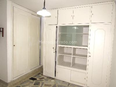 Apartamento de 4 alcobas en venta en Laureles, Medellín, 110 m² · foto 12 de 20