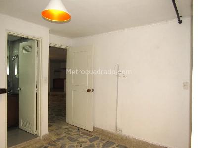 Apartamento de 4 alcobas en venta en Laureles, Medellín, 110 m² · foto 15 de 20