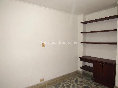 Apartamento de 4 alcobas en venta en Laureles, Medellín, 110 m² · foto 17 de 20