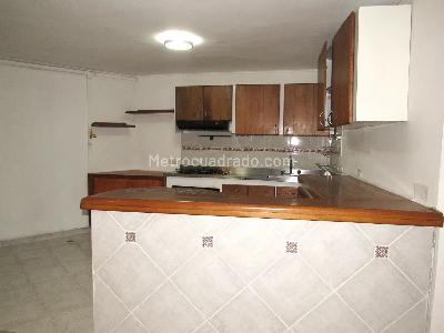 Apartamento de 4 alcobas en venta en Laureles, Medellín, 110 m² · foto 9 de 20
