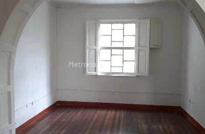 Casa de 5 alcobas en venta en Prado Centro, Medellín, 290 m² · foto 2 de 10