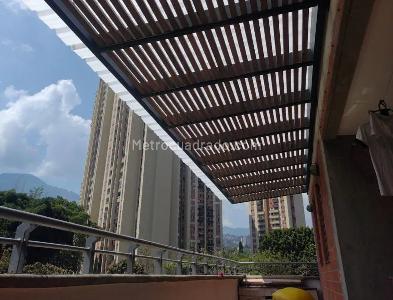 Apartamento en venta en Ditaires, Itagüí · foto 4 de 10