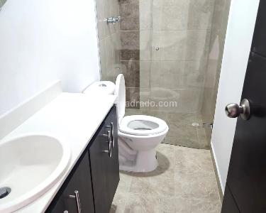 Apartamento de 3 alcobas en venta en Sabaneta, Sabaneta, 119 m² · foto 14 de 16