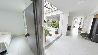 Casa de 4 alcobas en venta en Calasanz, Medellín, 276 m² · foto 12 de 20