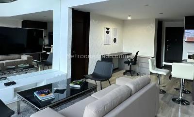 Apartamento de 1 alcoba en venta en Conquistadores, Medellín, 85 m² · foto 2 de 15