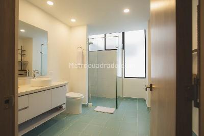 Apartamento de 3 alcobas en venta en Laureles, Medellín, 118 m² · foto 18 de 20