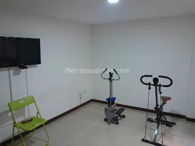Apartamento de 2 alcobas en venta en Laureles, Medellín, 96 m² · foto 12 de 20