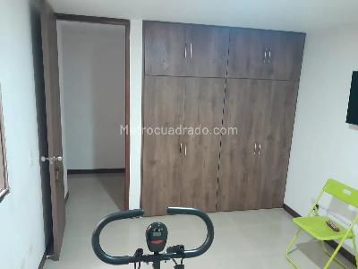 Apartamento de 2 alcobas en venta en Laureles, Medellín, 96 m² · foto 14 de 20