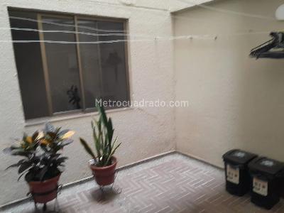 Apartamento de 2 alcobas en venta en Laureles, Medellín, 96 m² · foto 16 de 20