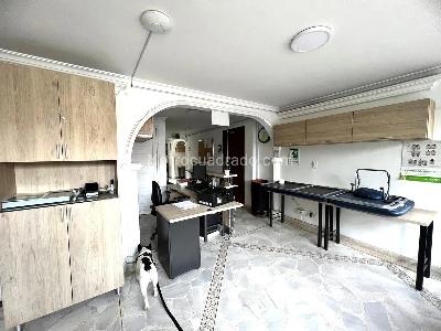 Apartamento de 4 alcobas en venta en Laureles, Medellín, 150 m² · foto 4 de 19