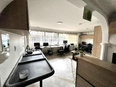 Apartamento de 4 alcobas en venta en Laureles, Medellín, 150 m² · foto 7 de 19