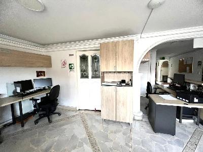 Apartamento de 4 alcobas en venta en Laureles, Medellín, 150 m² · foto 8 de 19