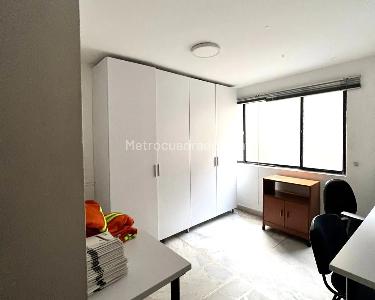 Apartamento de 4 alcobas en venta en Laureles, Medellín, 150 m² · foto 13 de 19