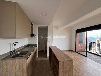 Apartamento de 1 alcoba en venta en El Porvenir, Rionegro, 63 m² · foto 3 de 12