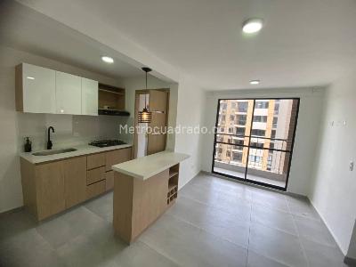 Apartamento de 2 alcobas en venta en Cimarronas, Rionegro, 56 m² · foto 2 de 11