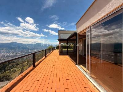 Casa de 5 alcobas en arriendo en Vereda Santa Catalina, Envigado · foto 3 de 20