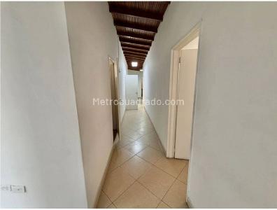 Casa de 5 alcobas en venta en Laureles, Medellín, 331 m² · foto 16 de 20