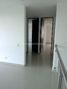 Apartamento de 4 alcobas en venta en San Antonio, Rionegro, 150 m² · foto 2 de 19