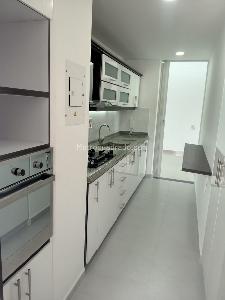 Apartamento de 4 alcobas en venta en San Antonio, Rionegro, 150 m² · foto 4 de 19