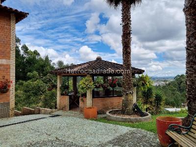 Casa de 3 alcobas en venta en Llano Grande, Rionegro · foto 3 de 20