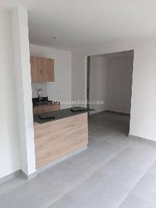 Apartamento de 3 alcobas en venta en Fontibon, Rionegro, 56 m² · foto 2 de 11