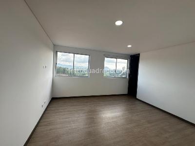 Apartamento de 2 alcobas en venta en San Antonio, Rionegro, 88 m² · foto 15 de 16