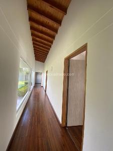 Casa de 4 alcobas en venta en Llanogrande, Rionegro, 350 m² · foto 12 de 17