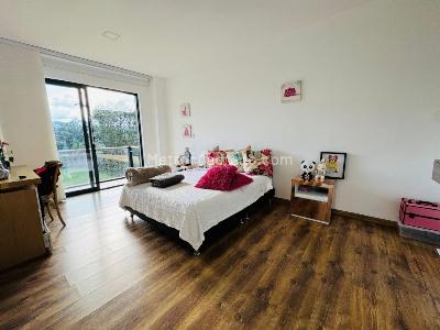Casa de 5 alcobas en venta en Llano Grande, Rionegro · foto 14 de 20