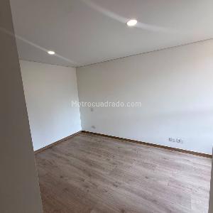 Apartamento de 2 alcobas en venta en San Jose, Sabaneta, 72 m² · foto 15 de 19