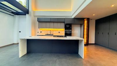 Casa de 3 alcobas en venta en Pontezuela, Rionegro, 245 m² · foto 2 de 20