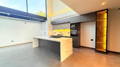 Casa de 3 alcobas en venta en Pontezuela, Rionegro, 245 m² · foto 3 de 20
