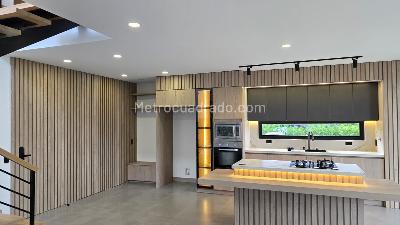Casa de 3 alcobas en venta en Urbano, Rionegro, 181 m² · foto 2 de 20