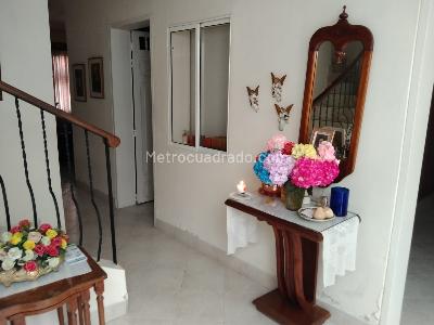 Casa de 5 alcobas en venta en Belen Almeria, Medellín, 162 m² · foto 14 de 20