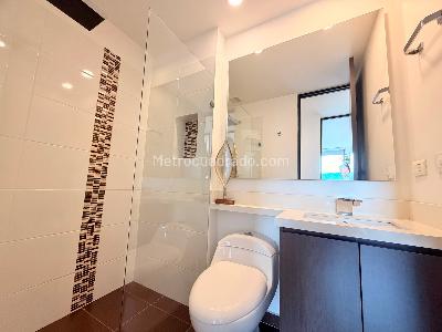 Apartamento de 3 alcobas en venta en Palmas Poblado, Medellín, 86 m² · foto 8 de 12
