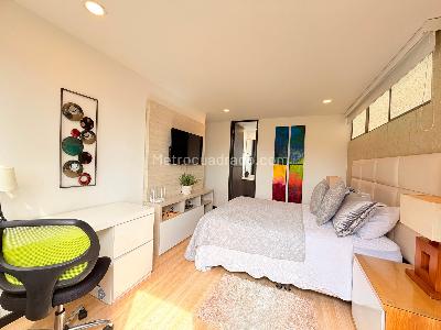 Apartamento de 3 alcobas en venta en Palmas Poblado, Medellín, 86 m² · foto 9 de 12