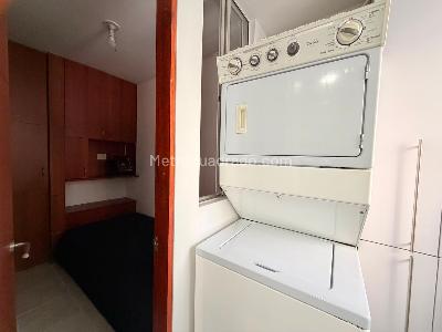 Apartamento de 2 alcobas en venta en El Tesoro El Poblado, Medellín, 138 m² · foto 11 de 18