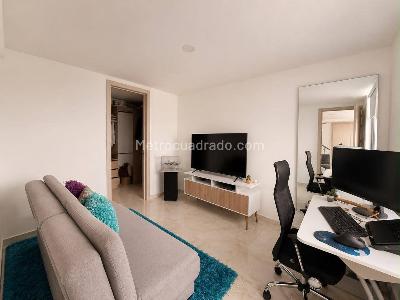 Casa de 4 alcobas en venta en San Antonio De Pereira, Rionegro, 225 m² · foto 14 de 20