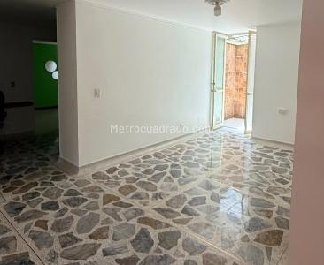 Apartamento de 4 alcobas en venta en Florida Nueva, Medellín, 112 m² · foto 3 de 17