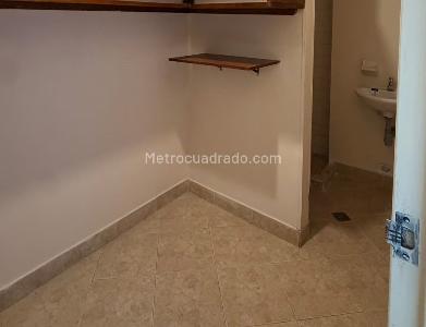 Apartamento de 4 alcobas en venta en Florida Nueva, Medellín, 112 m² · foto 8 de 17