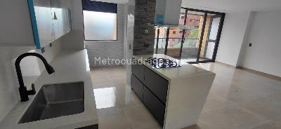 Apartamento de 3 alcobas en venta en Alameda, Medellín, 105 m² · foto 5 de 17
